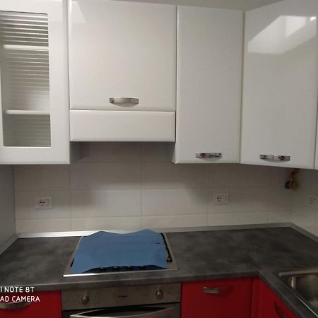 Al Cinema Appartement Scerni Buitenkant foto