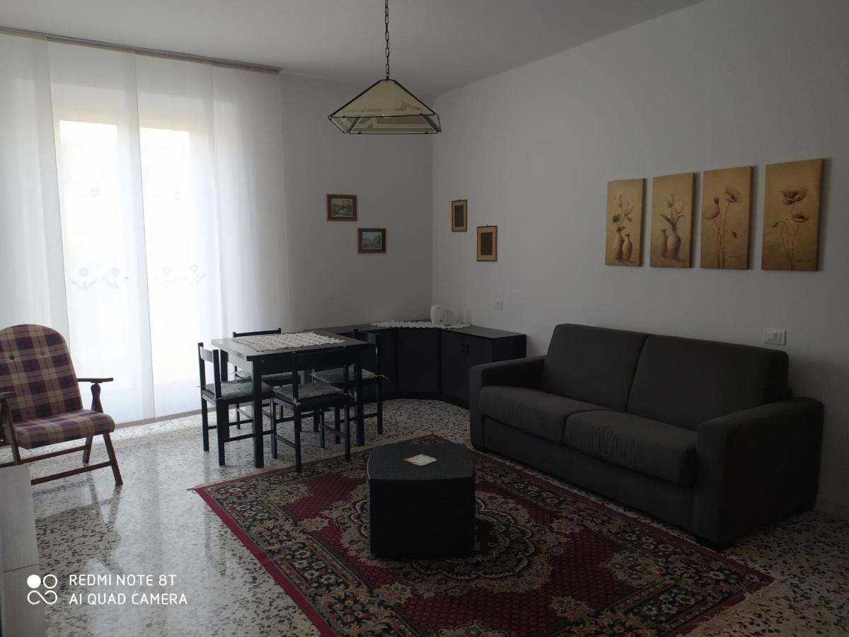 Al Cinema Appartement Scerni Buitenkant foto