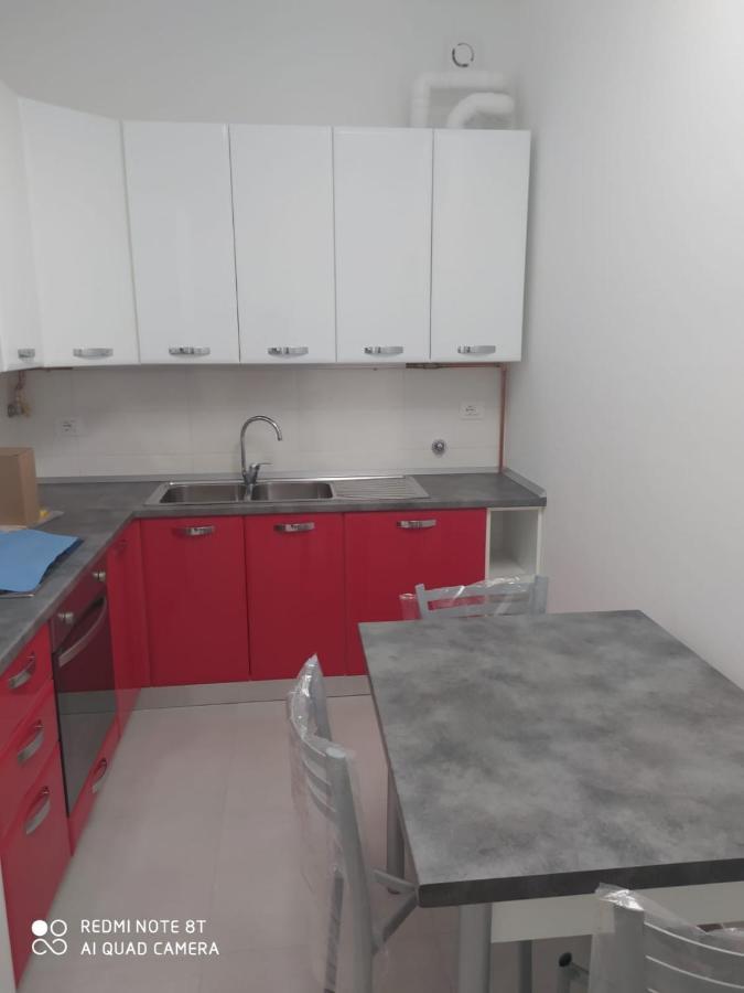 Al Cinema Appartement Scerni Buitenkant foto
